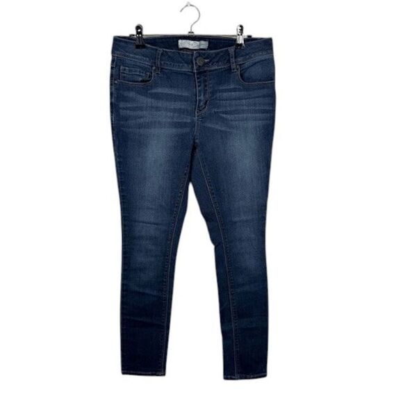 Est. 1946 Skinny Jeans Dark Whisker Washed Comfortable Stretch Size 6P - Picture 1 of 12